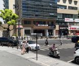 市中心复兴路临街好铺转租