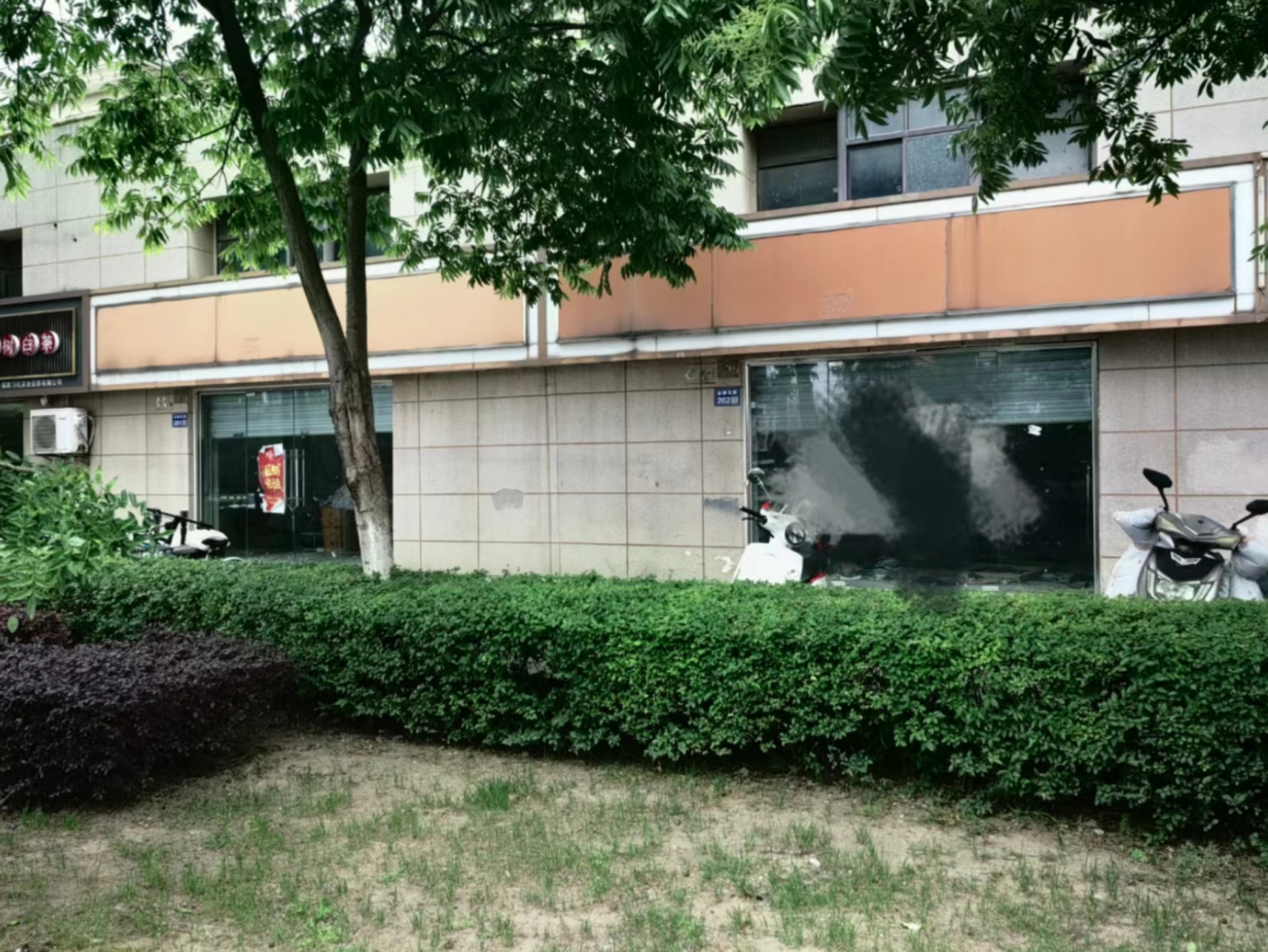 zd惠山区政和大道旁金都花园双开间房东直租292㎡